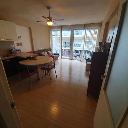 Room In Benidorm Downtown En Piso Compartido Alicante Exterior photo